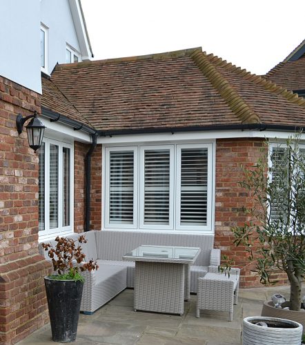 R7 Flush Sash Windows in white woodgrain