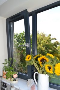 Aluminium Tilt & Turn Window
